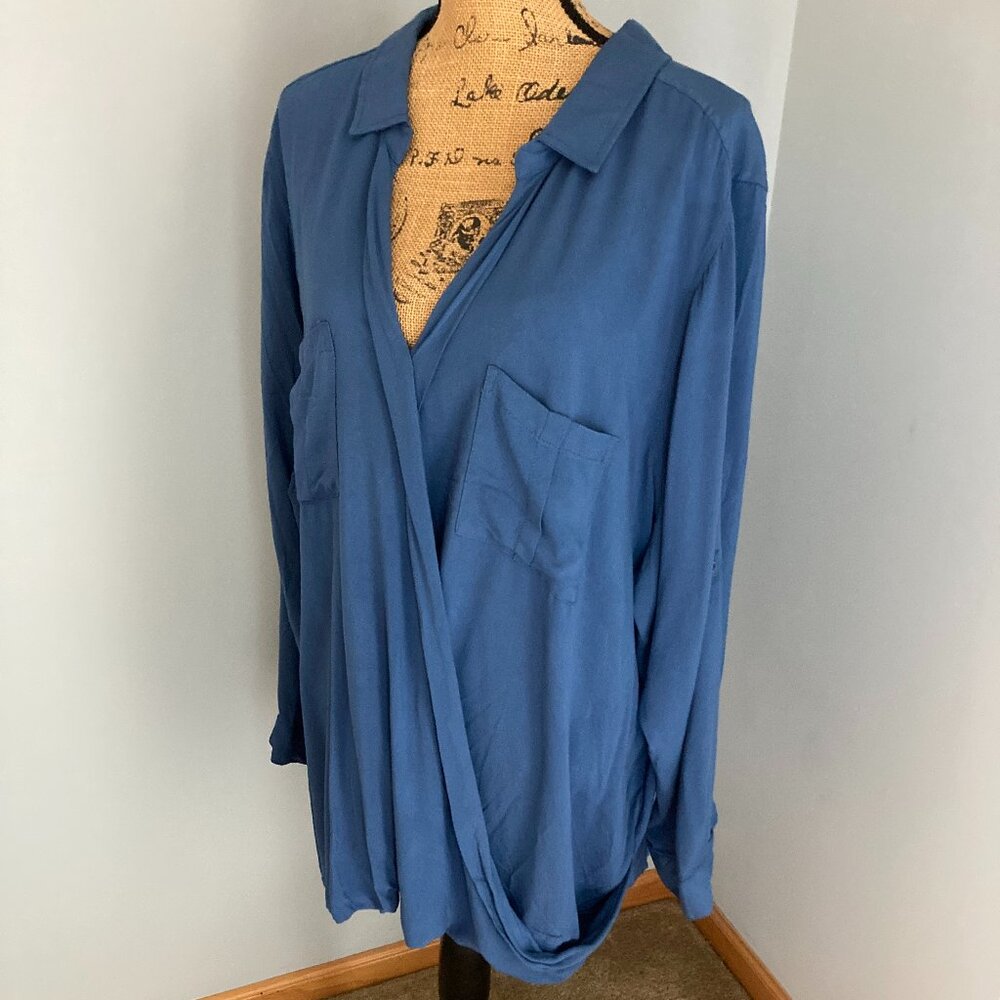 Woman Within Faux Wrap Surplice Blouse Navy Women Size 30/32